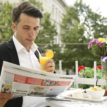 Mien W לינה וארוחת בוקר איסטמבול