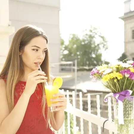 Mien W Bed & Breakfast